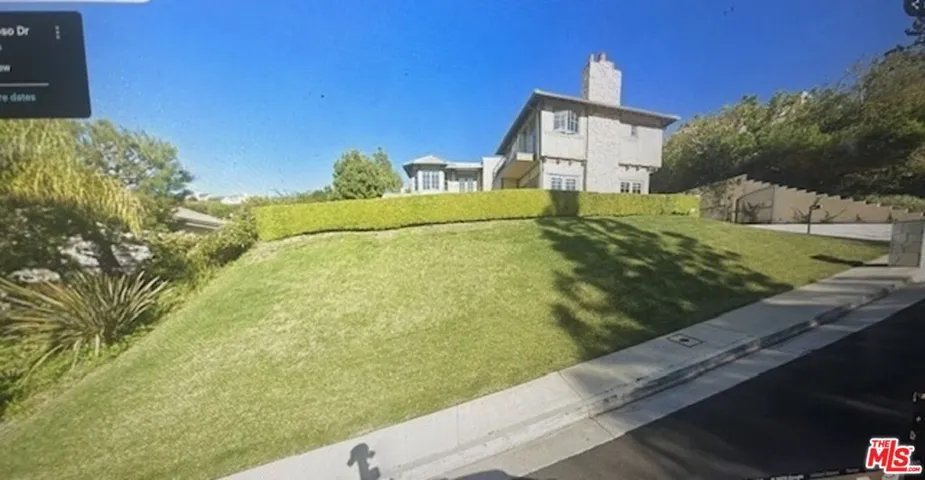 16751 Monte Hermoso Drive, Pacific Palisades, California 90272