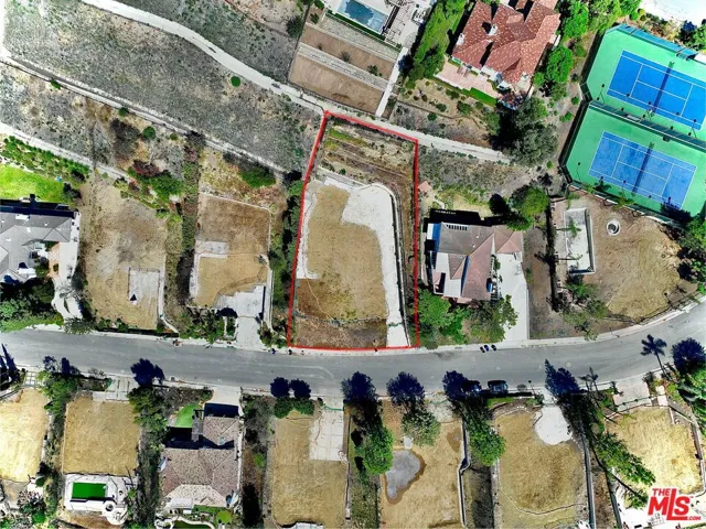 16751 Monte Hermoso Drive, Pacific Palisades, California 90272