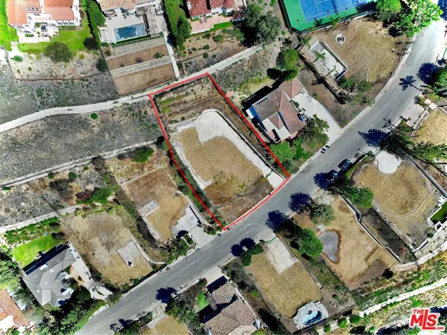 16751 Monte Hermoso Drive, Pacific Palisades, California 90272