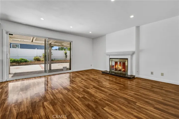 19 Lafayette, Irvine, California 92620