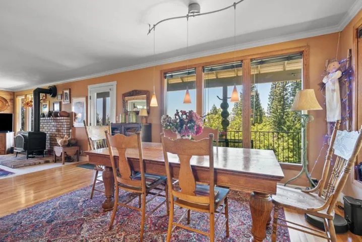 200 Mcamant Drive, Santa Cruz, California 95060