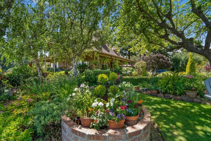 200 Mcamant Drive, Santa Cruz, California 95060