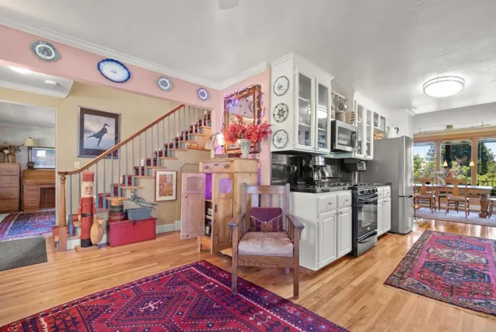 200 Mcamant Drive, Santa Cruz, California 95060