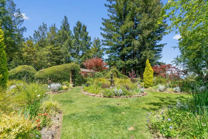 200 Mcamant Drive, Santa Cruz, California 95060
