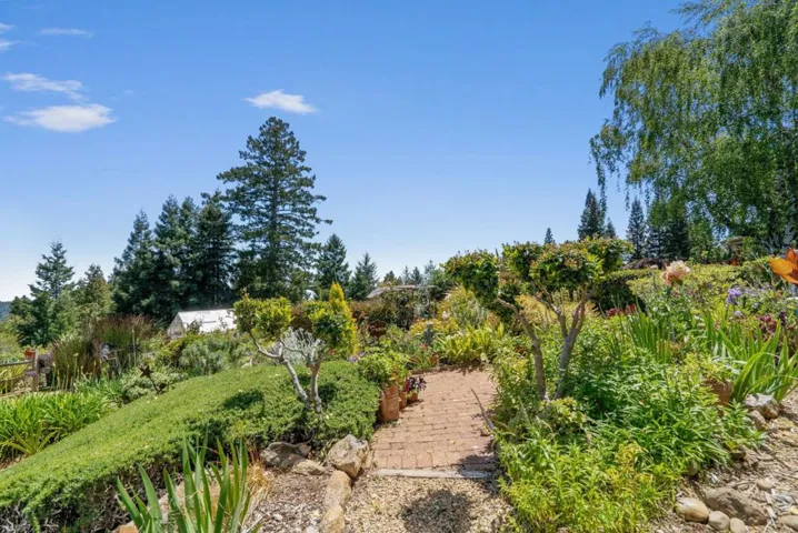 200 Mcamant Drive, Santa Cruz, California 95060