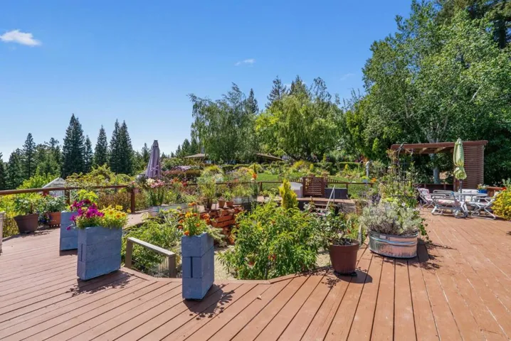 200 Mcamant Drive, Santa Cruz, California 95060