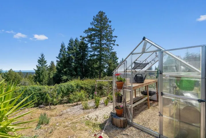 200 Mcamant Drive, Santa Cruz, California 95060