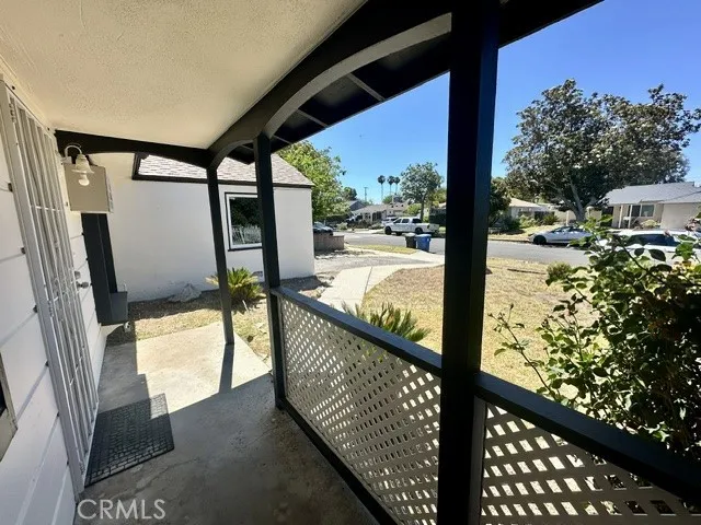 17431 Valerio, Van Nuys, California 91406 — photo 4