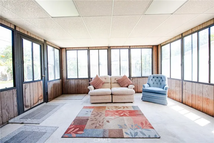 5044 Allington, Lakewood, California 90712
