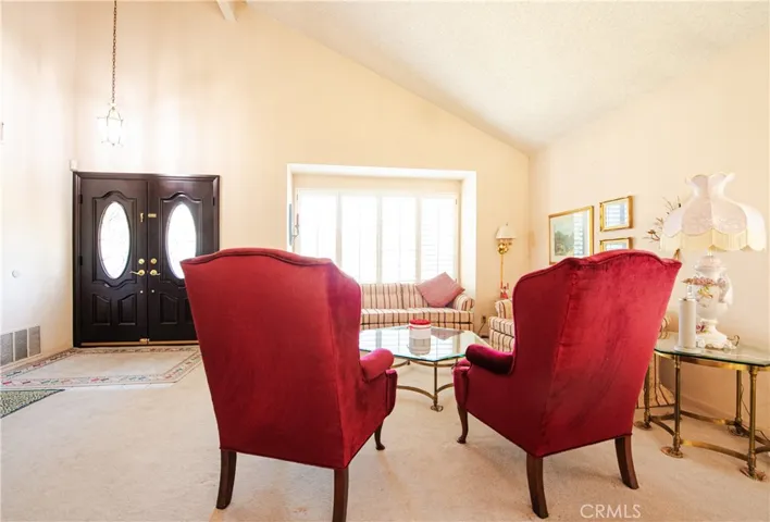 5044 Allington, Lakewood, California 90712