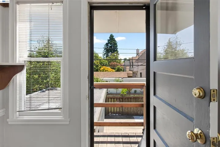 2926 2928 Fernside Blvd, Alameda, California 94501