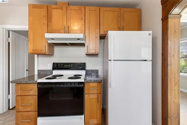 2926 2928 Fernside Blvd, Alameda, California 94501