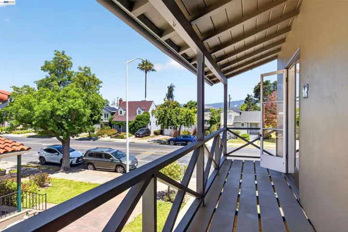 2926 2928 Fernside Blvd, Alameda, California 94501