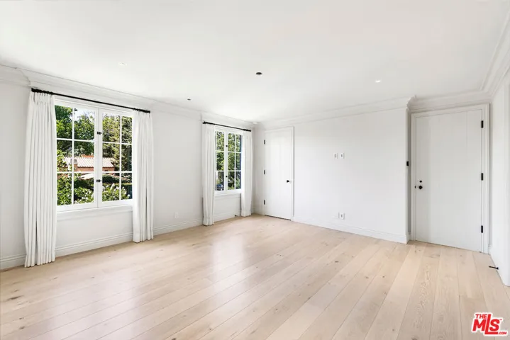 9565 Charleville Boulevard, Beverly Hills, California 90212
