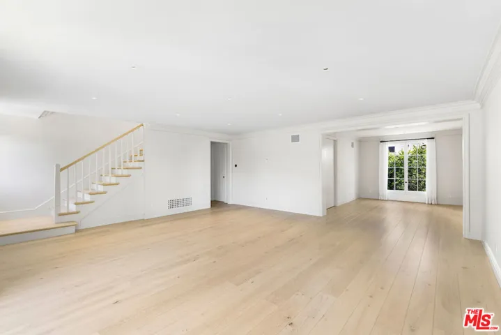 9565 Charleville Boulevard, Beverly Hills, California 90212