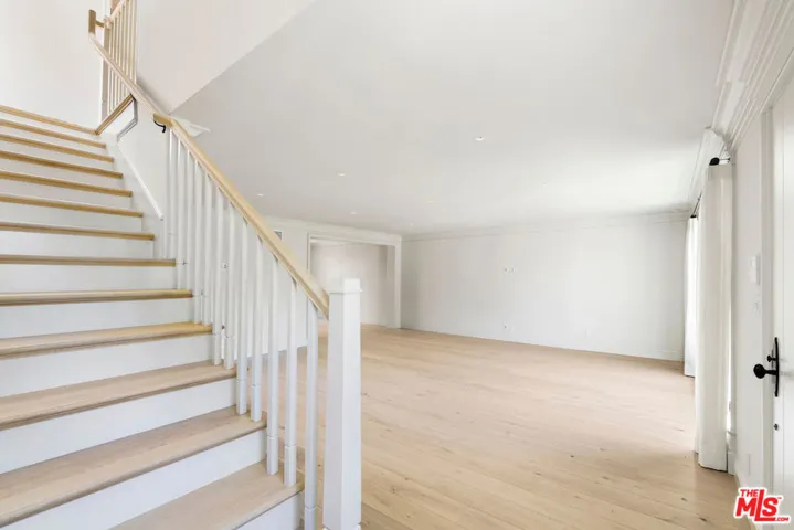 9565 Charleville Boulevard, Beverly Hills, California 90212