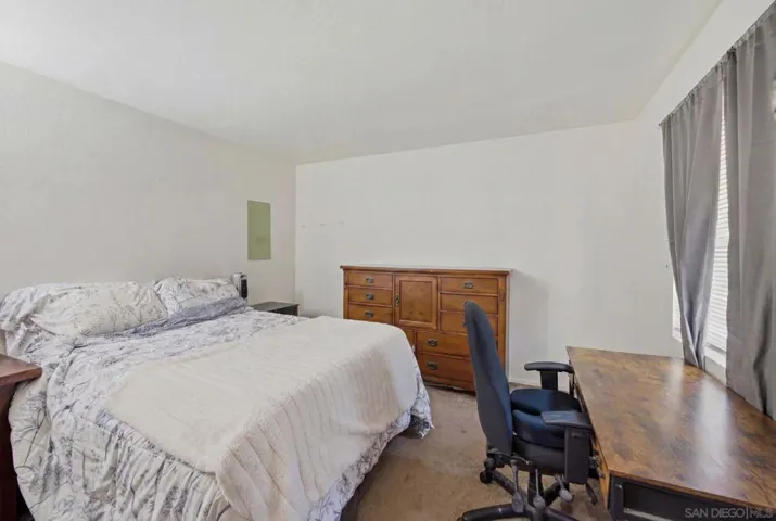 29402 Circle R Greens Dr, Escondido, California 92026