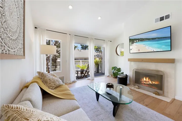 1326 W Park Western Drive 202, San Pedro, California 90732
