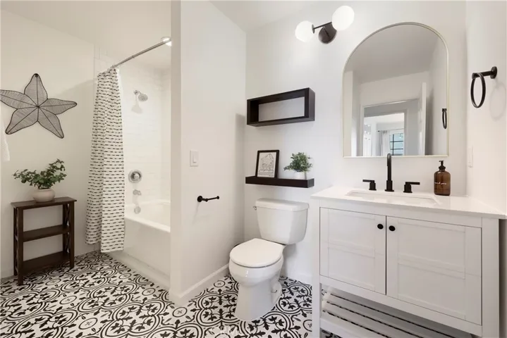 1326 W Park Western Drive 202, San Pedro, California 90732