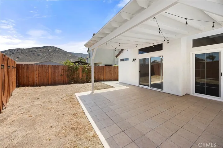 15516 Carrera, Fontana, California 92337