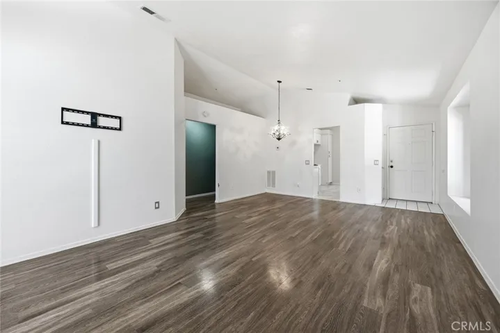 15516 Carrera, Fontana, California 92337