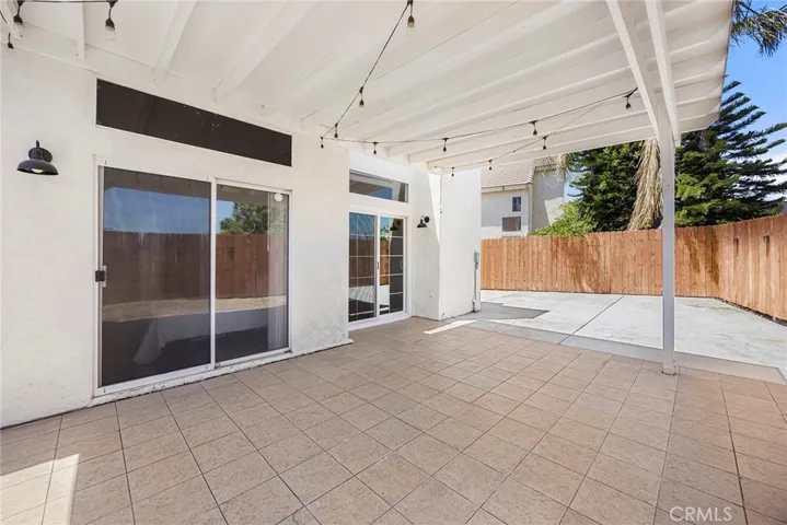 15516 Carrera, Fontana, California 92337