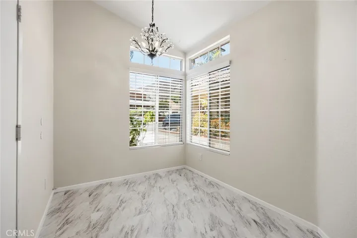 15516 Carrera, Fontana, California 92337