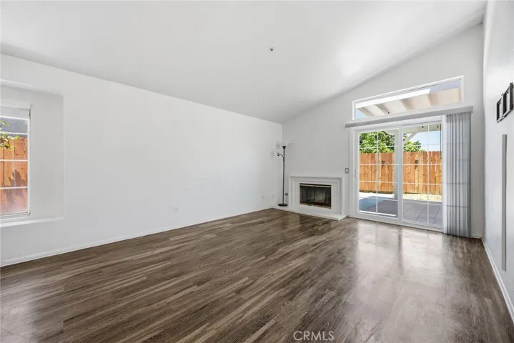 15516 Carrera, Fontana, California 92337