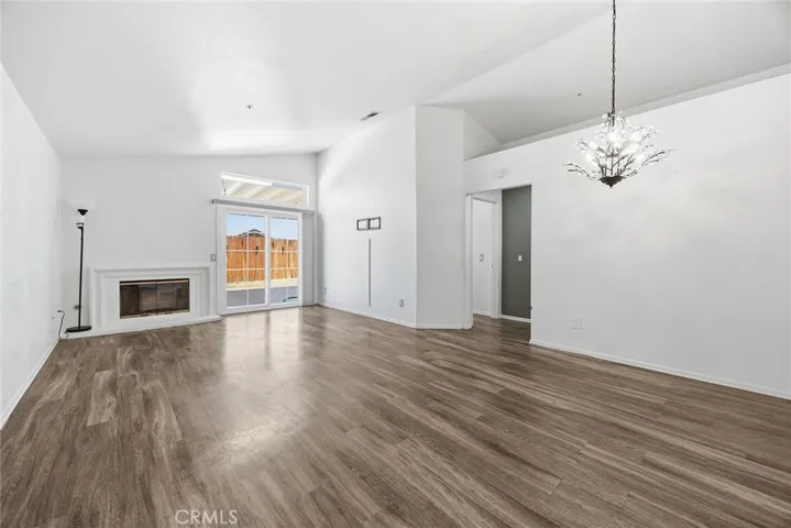 15516 Carrera, Fontana, California 92337