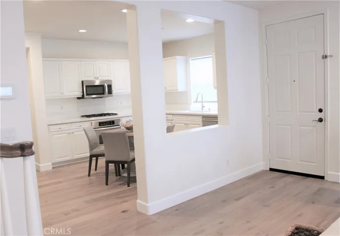 1327 Corte Alemano, Costa Mesa, California 92626