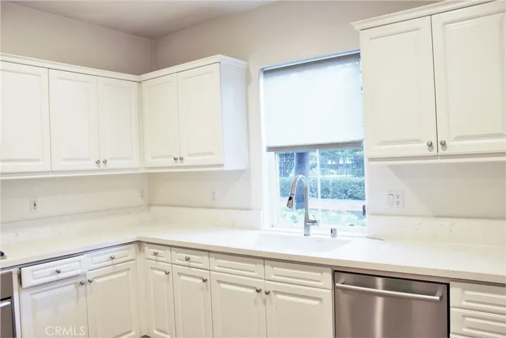 1327 Corte Alemano, Costa Mesa, California 92626
