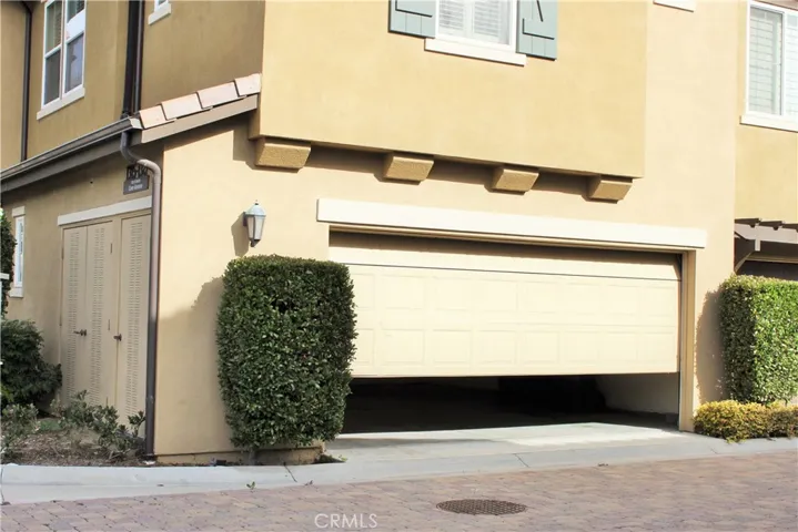 1327 Corte Alemano, Costa Mesa, California 92626