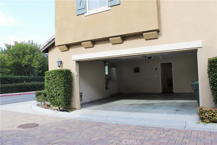 1327 Corte Alemano, Costa Mesa, California 92626