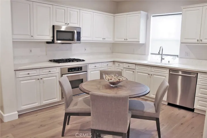 1327 Corte Alemano, Costa Mesa, California 92626