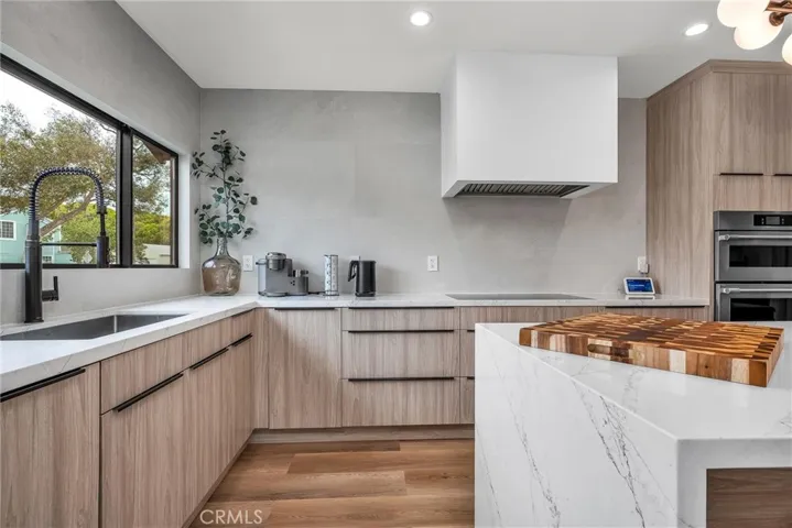 2313 Andreo Avenue, Torrance, California 90501