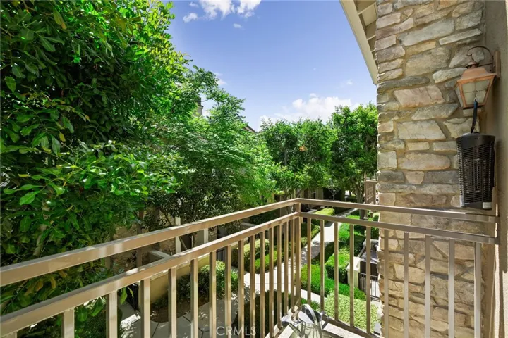 6256 Camposa Lane, Eastvale, California 91752