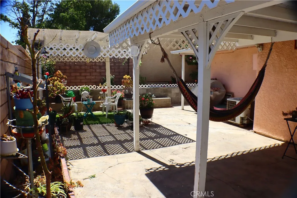 37023 29th E, Palmdale, California 93550 — photo 5