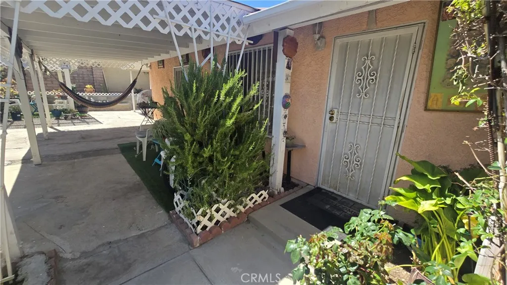 37023 29th E, Palmdale, California 93550 — photo 4