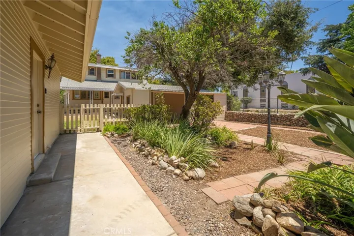 2382 Bonita Avenue, La Verne, California 91750