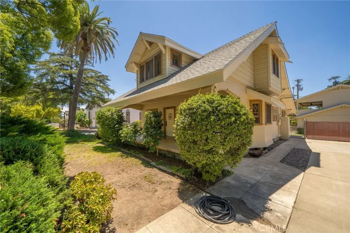 2382 Bonita Avenue, La Verne, California 91750