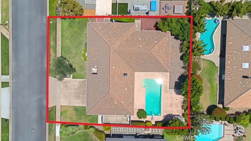 19002 Chadbourne Lane, North Tustin, California 92705