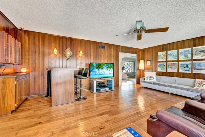 19002 Chadbourne Lane, North Tustin, California 92705