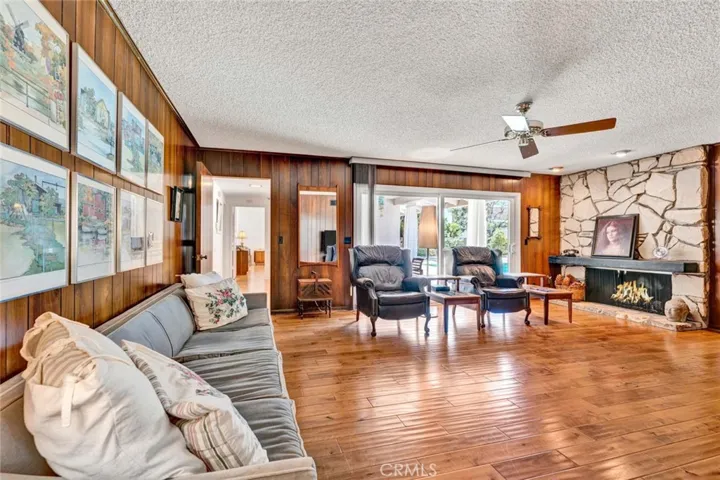 19002 Chadbourne Lane, North Tustin, California 92705