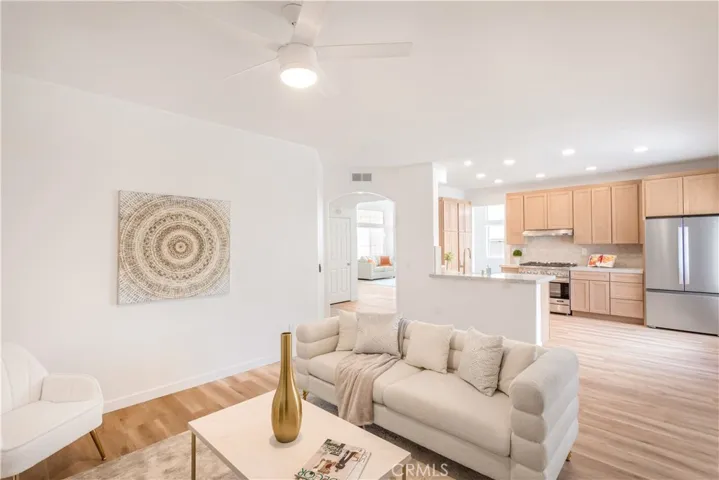230 Del Mesa, Oceanside, California 92058