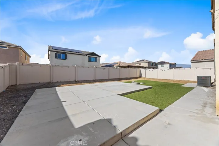 774 Green Court, Perris, California 92571