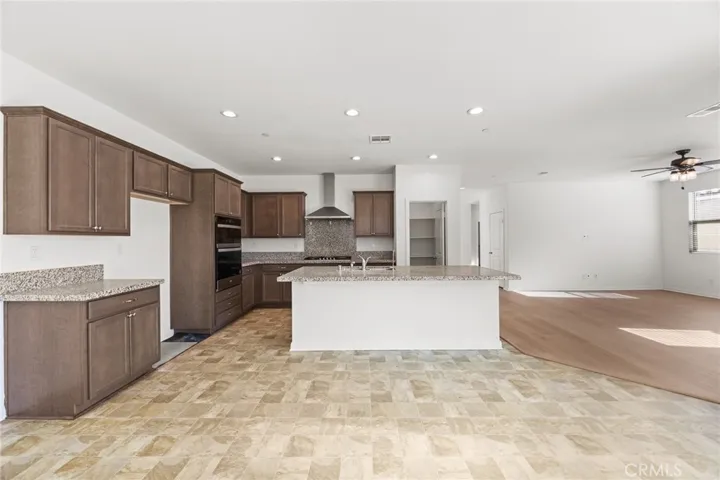 774 Green Court, Perris, California 92571