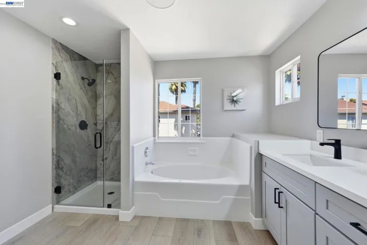 2245 Pipit Ct, San Leandro, California 94579