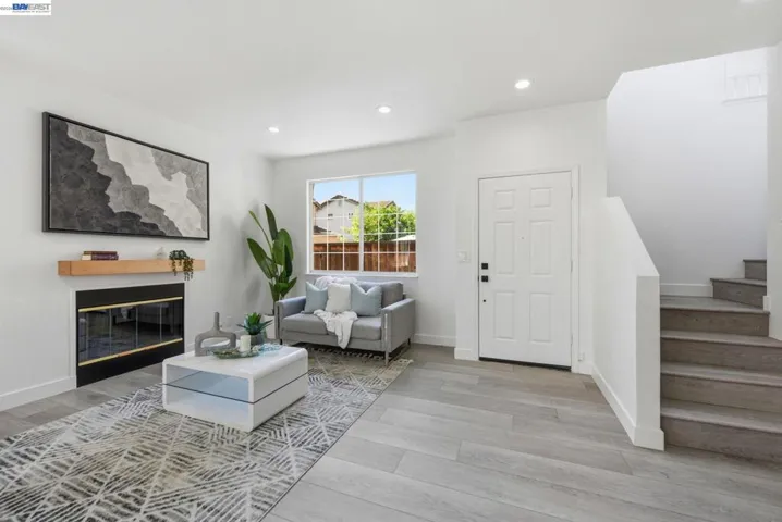 2245 Pipit Ct, San Leandro, California 94579
