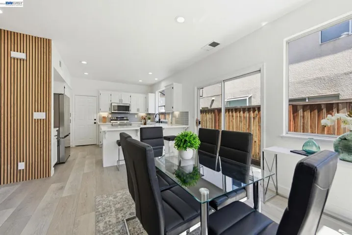 2245 Pipit Ct, San Leandro, California 94579