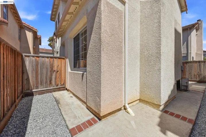 2245 Pipit Ct, San Leandro, California 94579